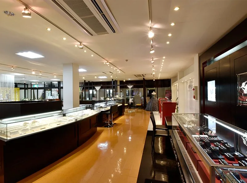 ヴェルティー 山形店 店内 ステルジュラーレ取扱店